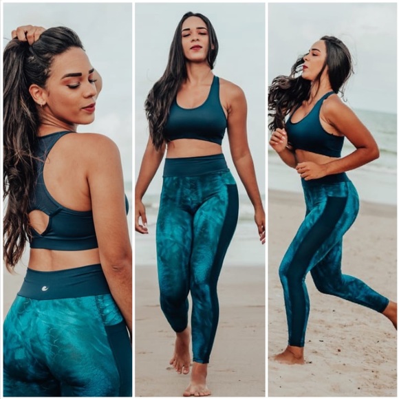 Other - 💲⬇️ Workout Legging  and Blue Top Brazils Fitness
